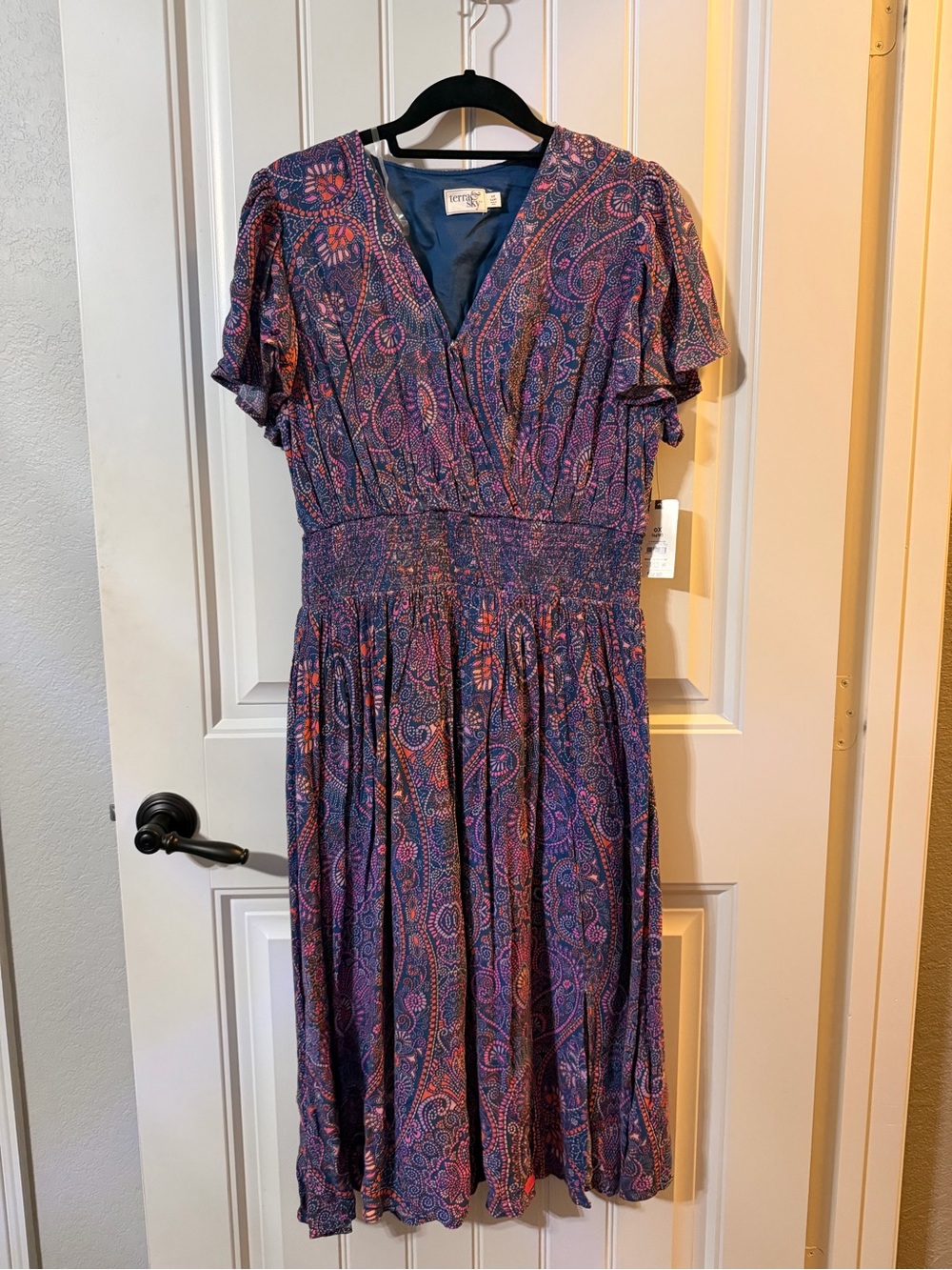 Terra & Sky Paisley V‑Neck Midi Dress in Purple and Pink